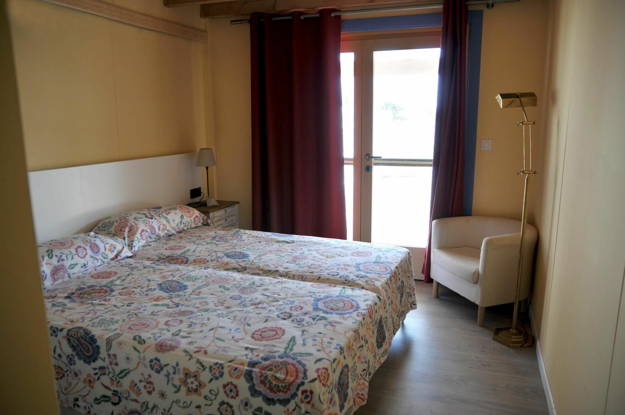 Aparthotel Oliwood Beach Oliva Buitenkant foto