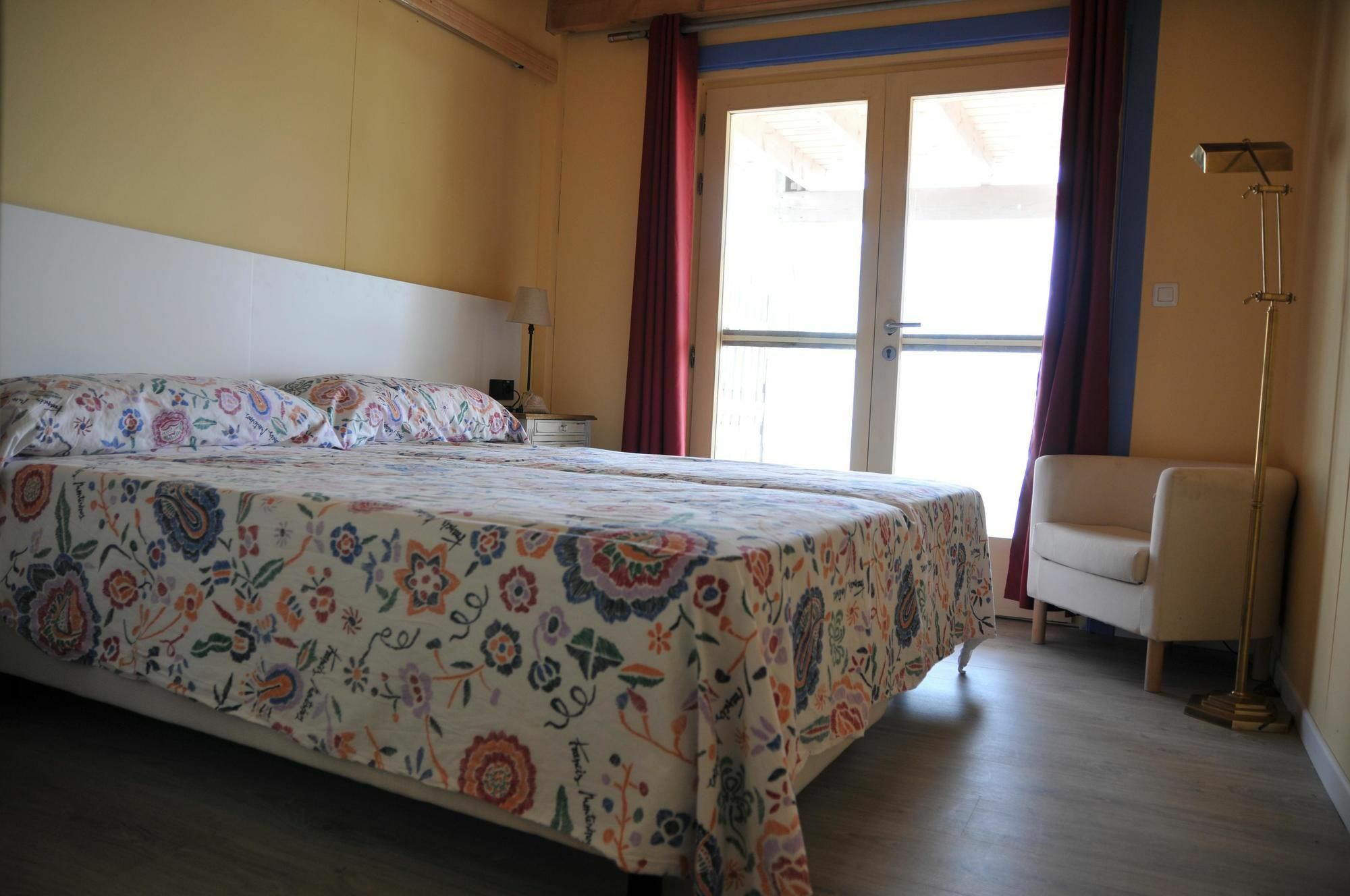 Aparthotel Oliwood Beach Oliva Buitenkant foto