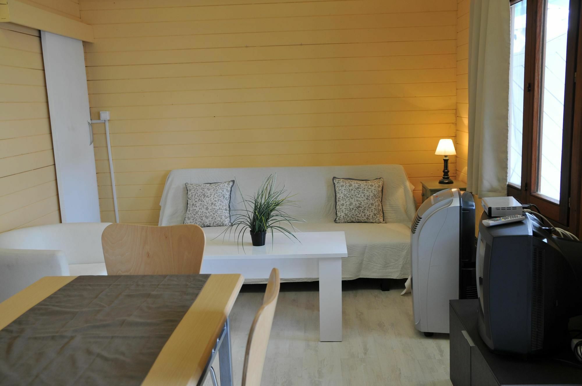 Aparthotel Oliwood Beach Oliva Buitenkant foto